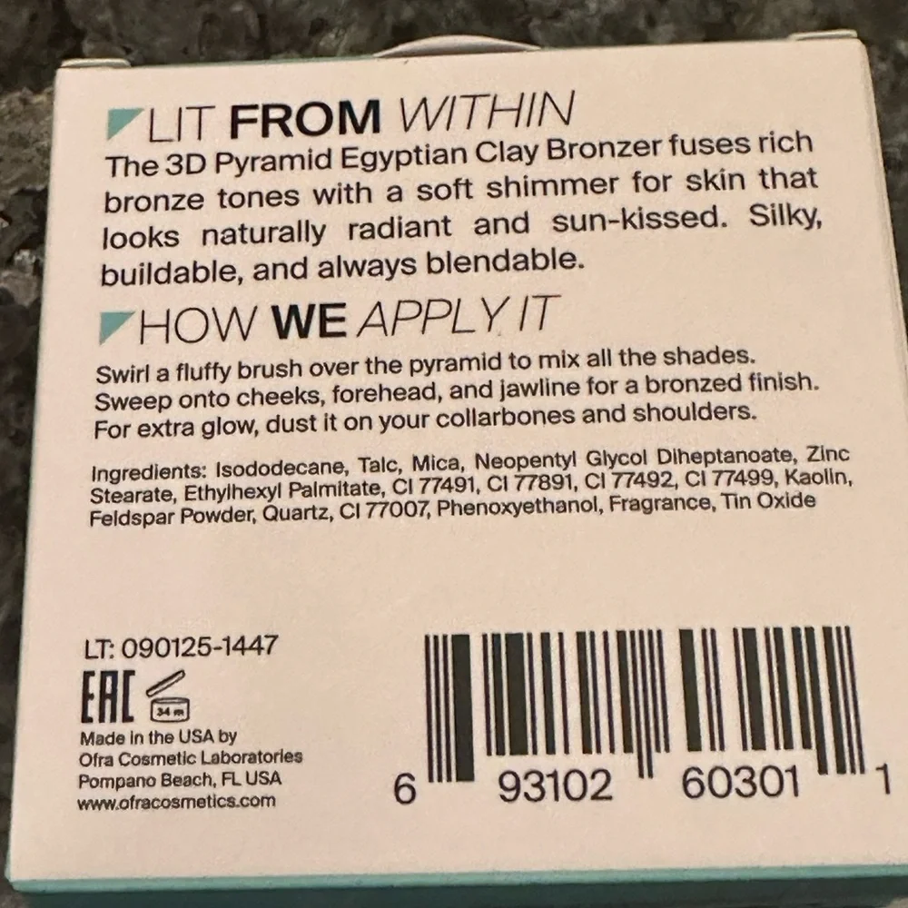 OFRA COSMETICS 3D Pyramid - Egyptian Clay Bronzer